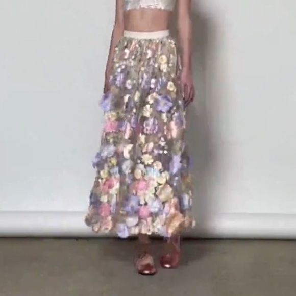 NWT FLORAL DREAMS MAXI SKIRT Dolls Kill Sugar Thrillz Tulle 3D Flowers Size XS - Picture 9 of 17